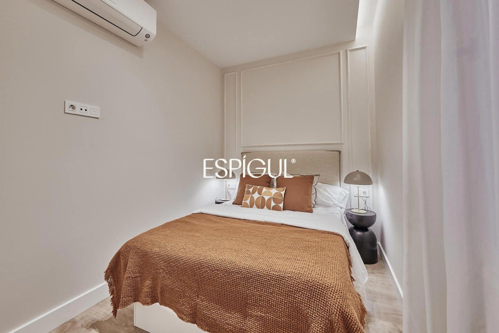 2 soveværelse Lejlighed til salg i Madrid by - € 1.199.000 (Ref: 10016260)