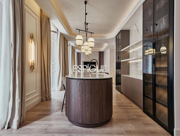 4 slaapkamer Flat te koop in Justicia, Madrid stad - € 6.559.000 (Ref: 10016261)