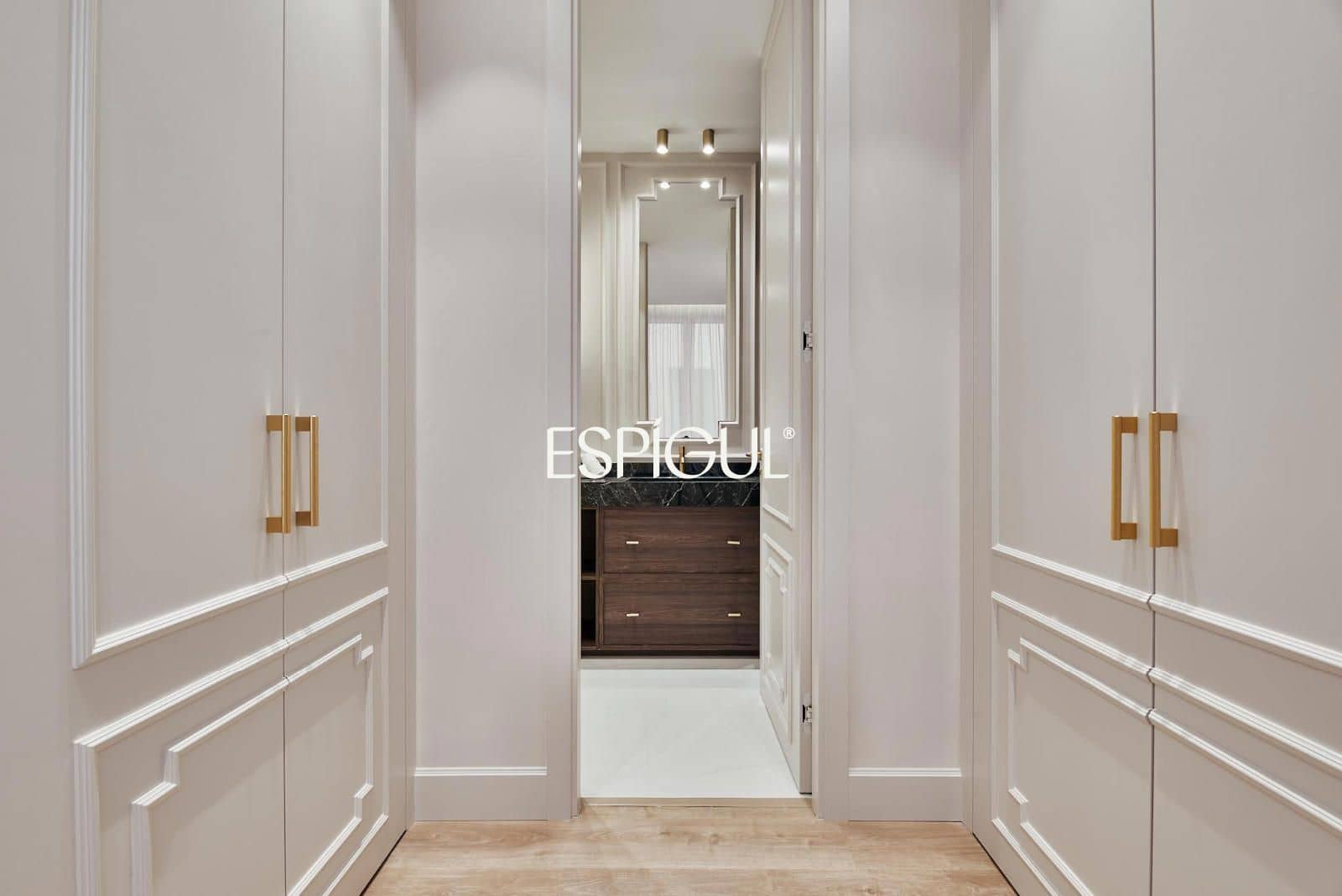 4 slaapkamer Flat te koop in Madrid stad - € 6.559.000 (Ref: 10016261)
