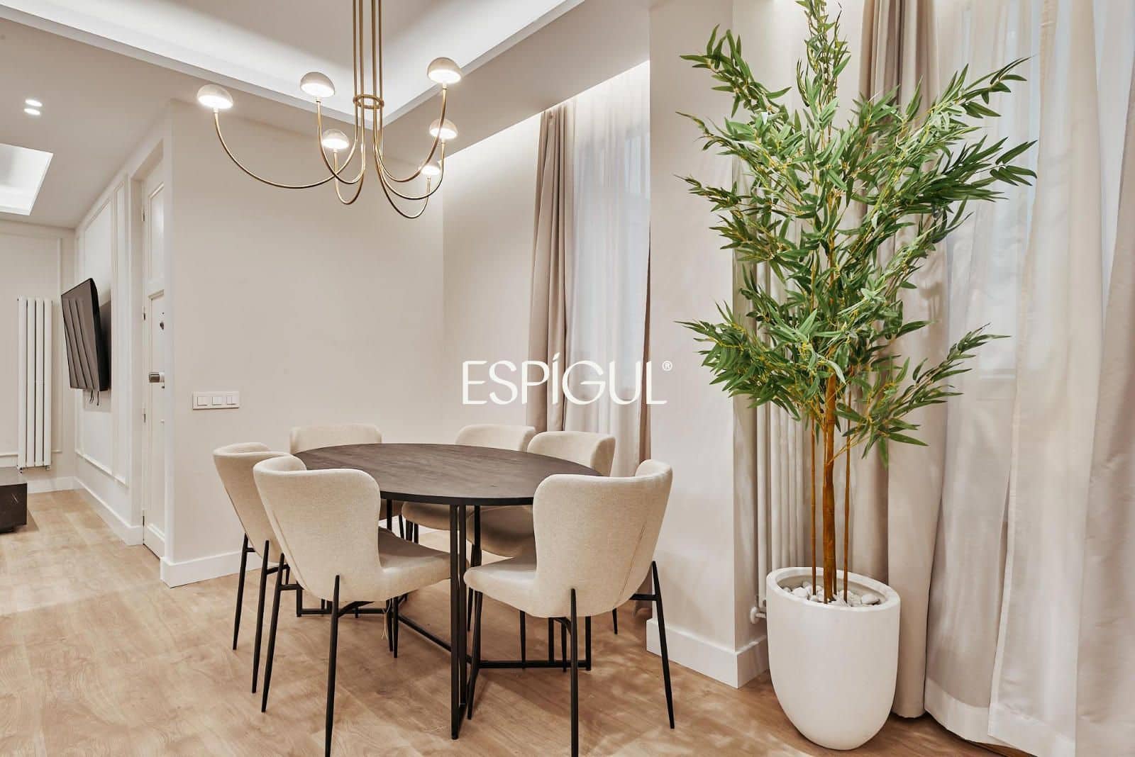 2 sypialnia Mieszkanie na sprzedaż w Miasto Madryt z garażem - 1 099 000 € (Ref: 10016262)