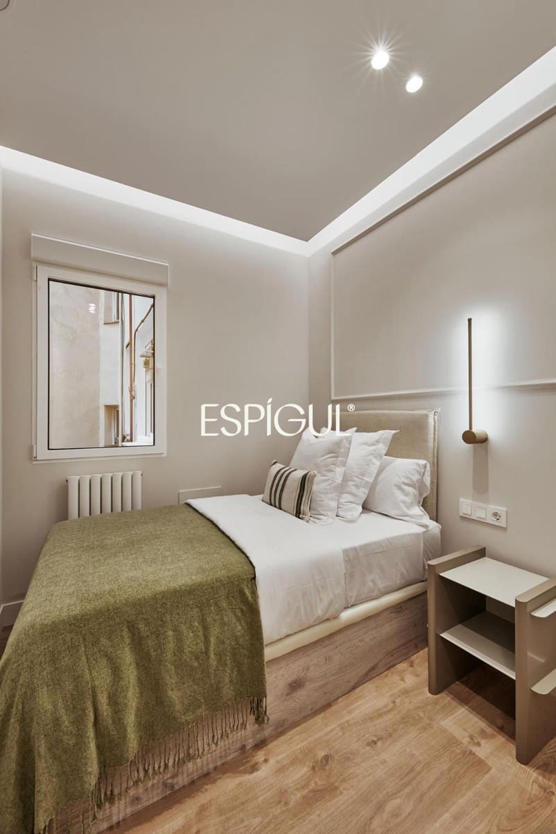 3 slaapkamer Flat te koop in Madrid stad - € 1.589.000 (Ref: 10016263)