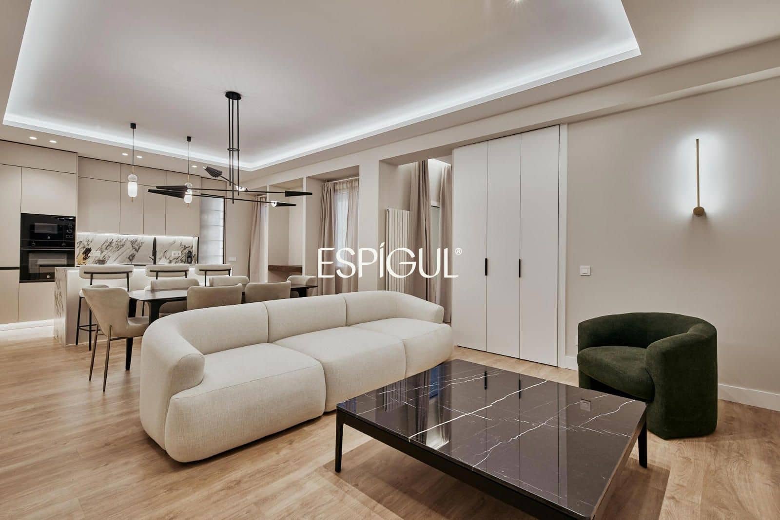 3 slaapkamer Flat te koop in Madrid stad - € 1.589.000 (Ref: 10016263)