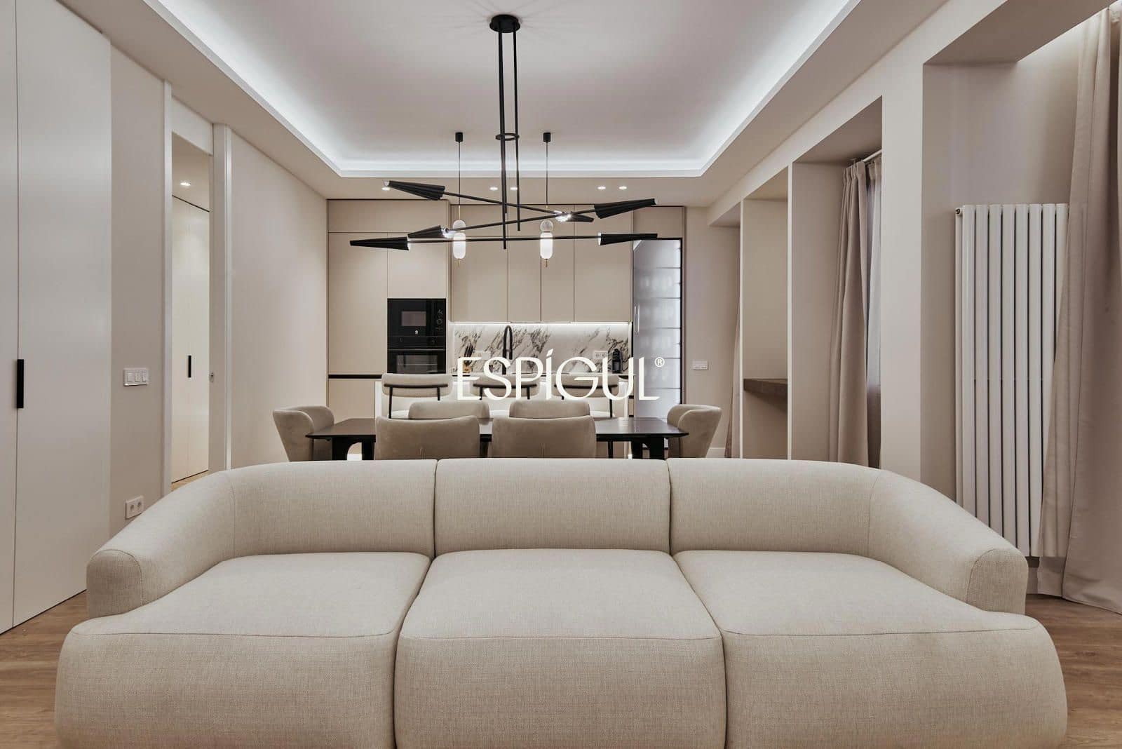 3 slaapkamer Flat te koop in Madrid stad - € 1.589.000 (Ref: 10016263)