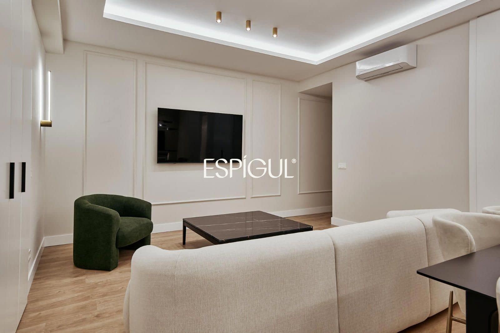 3 slaapkamer Flat te koop in Madrid stad - € 1.589.000 (Ref: 10016263)