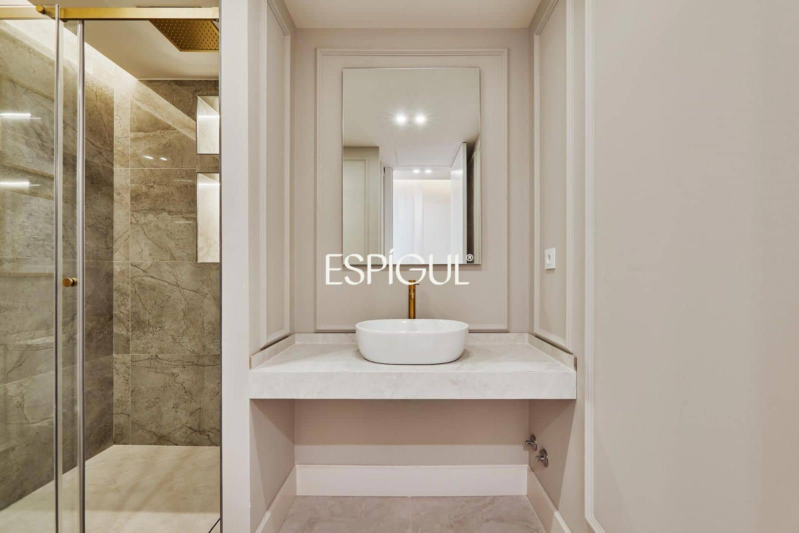 Piso de 5 habitaciones en Madrid ciudad en venta - 3.499.000 € (Ref: 10016264)