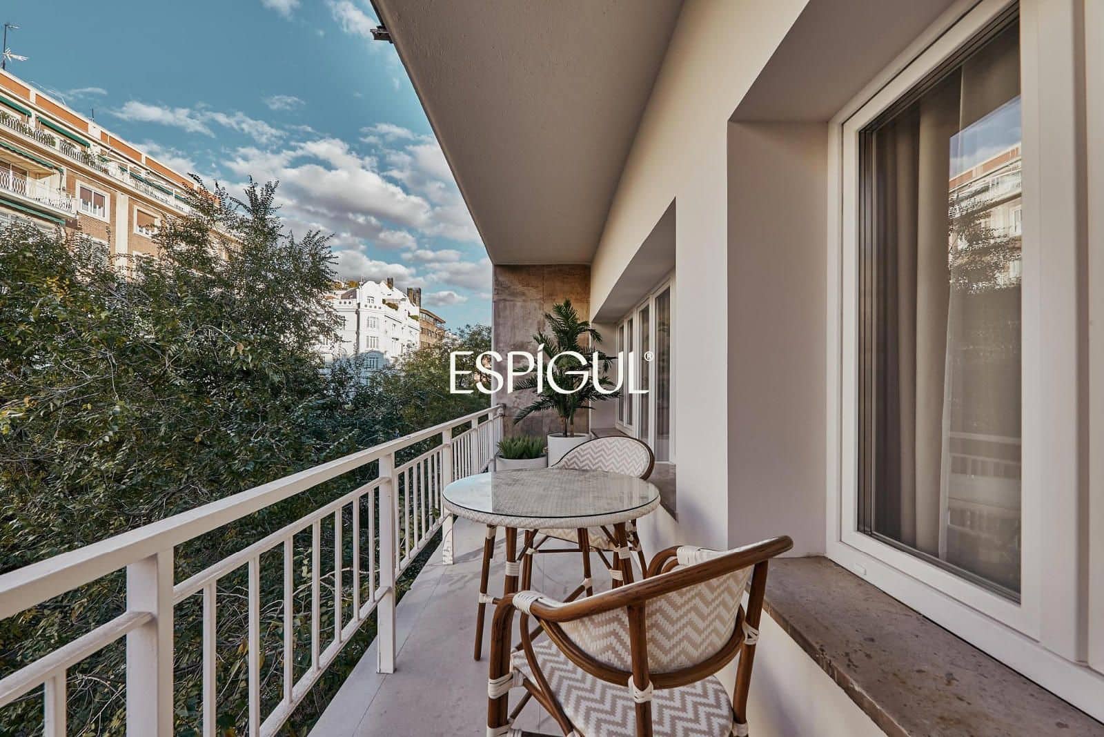 Piso de 5 habitaciones en Madrid ciudad en venta - 3.499.000 € (Ref: 10016264)