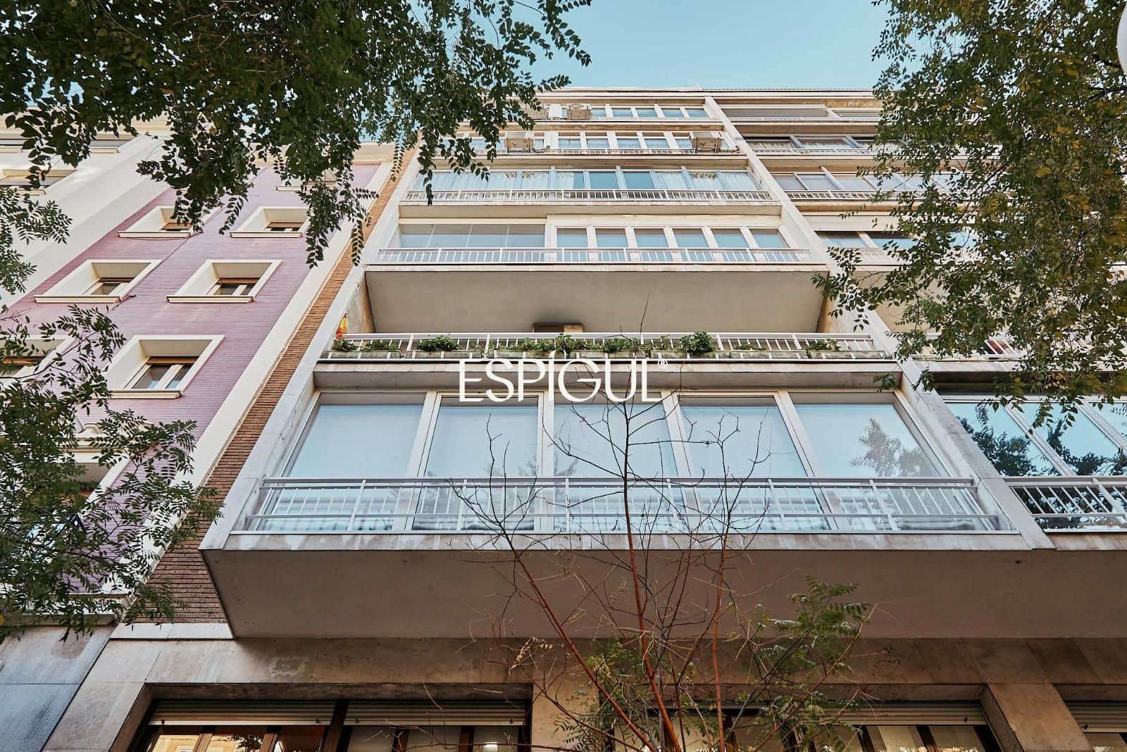 Piso de 5 habitaciones en Madrid ciudad en venta - 3.499.000 € (Ref: 10016264)