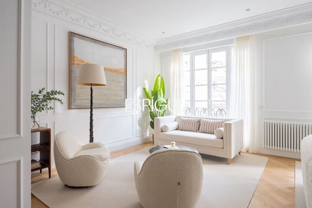 Piso de 4 habitaciones en Castellana, Madrid ciudad en venta - 3.800.000 € (Ref: 10016268)