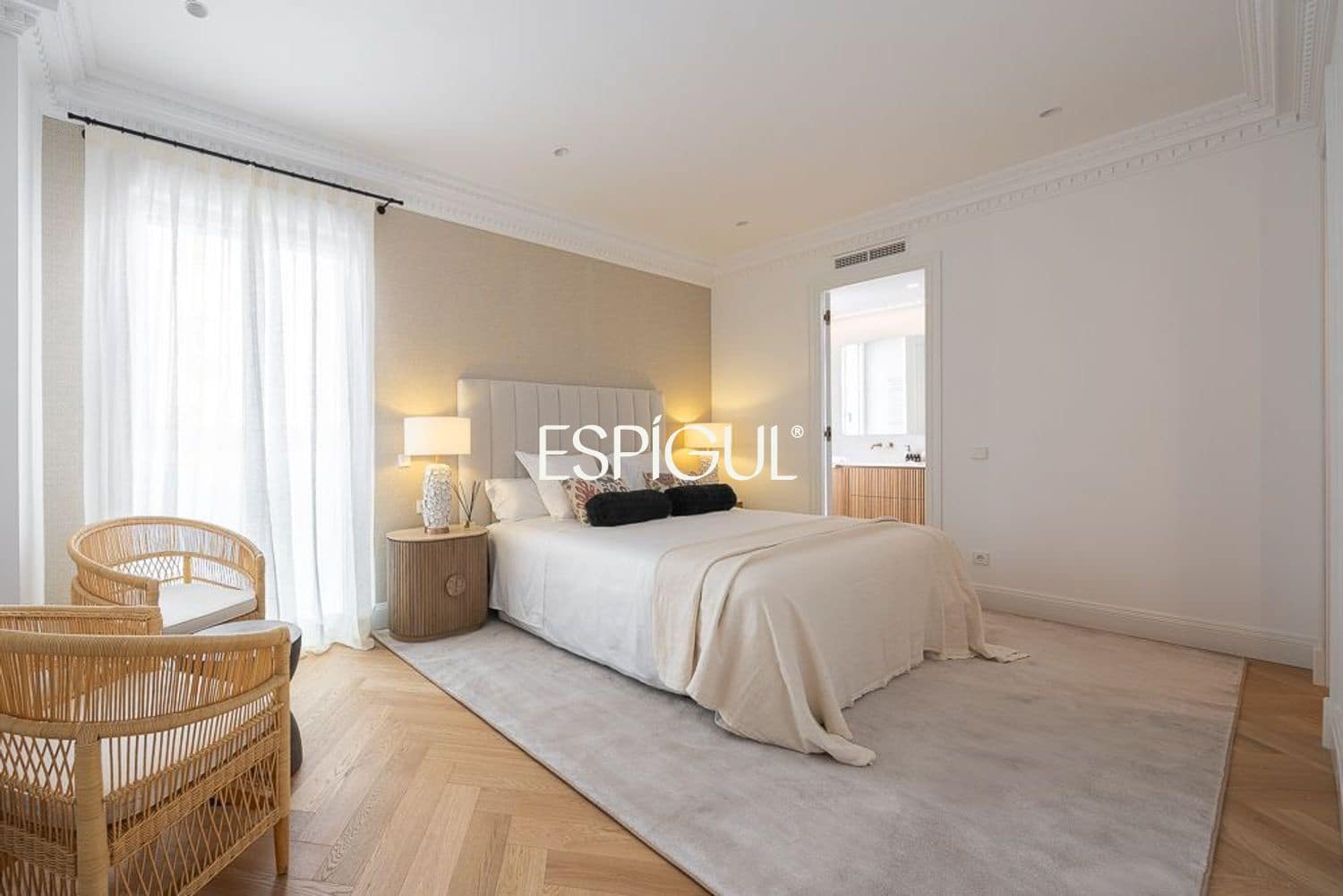 Piso de 4 habitaciones en Madrid ciudad en venta - 3.800.000 € (Ref: 10016268)
