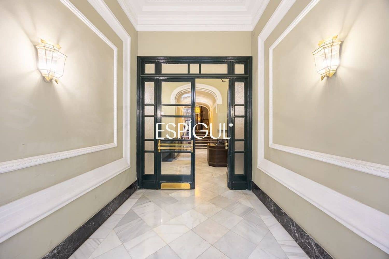Piso de 4 habitaciones en Madrid ciudad en venta - 3.800.000 € (Ref: 10016268)