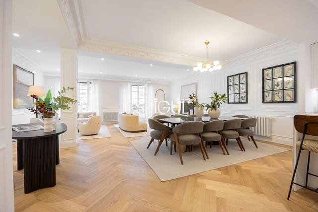 Piso de 4 habitaciones en Castellana, Madrid ciudad en venta - 3.800.000 € (Ref: 10016268)