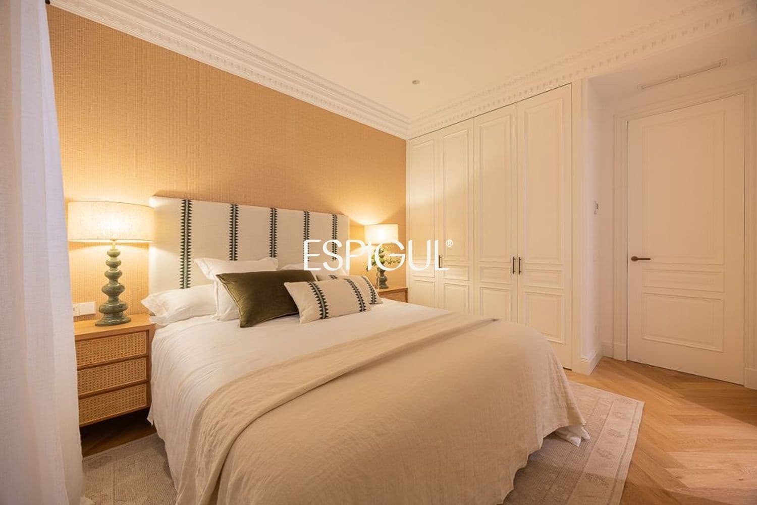 Piso de 4 habitaciones en Madrid ciudad en venta - 3.800.000 € (Ref: 10016268)