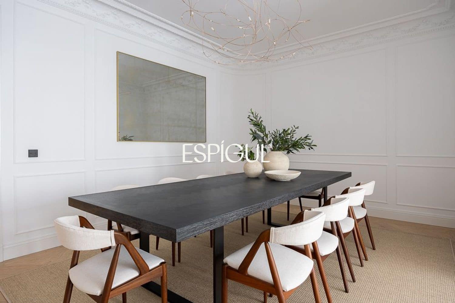 3 slaapkamer Flat te koop in Madrid stad - € 8.100.000 (Ref: 10016269)