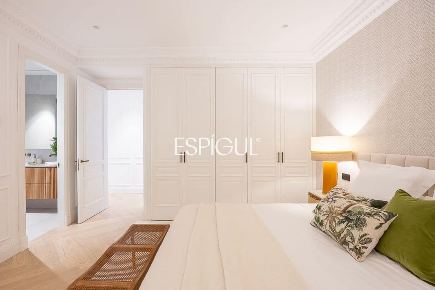 3 slaapkamer Flat te koop in Madrid stad - € 8.100.000 (Ref: 10016269)