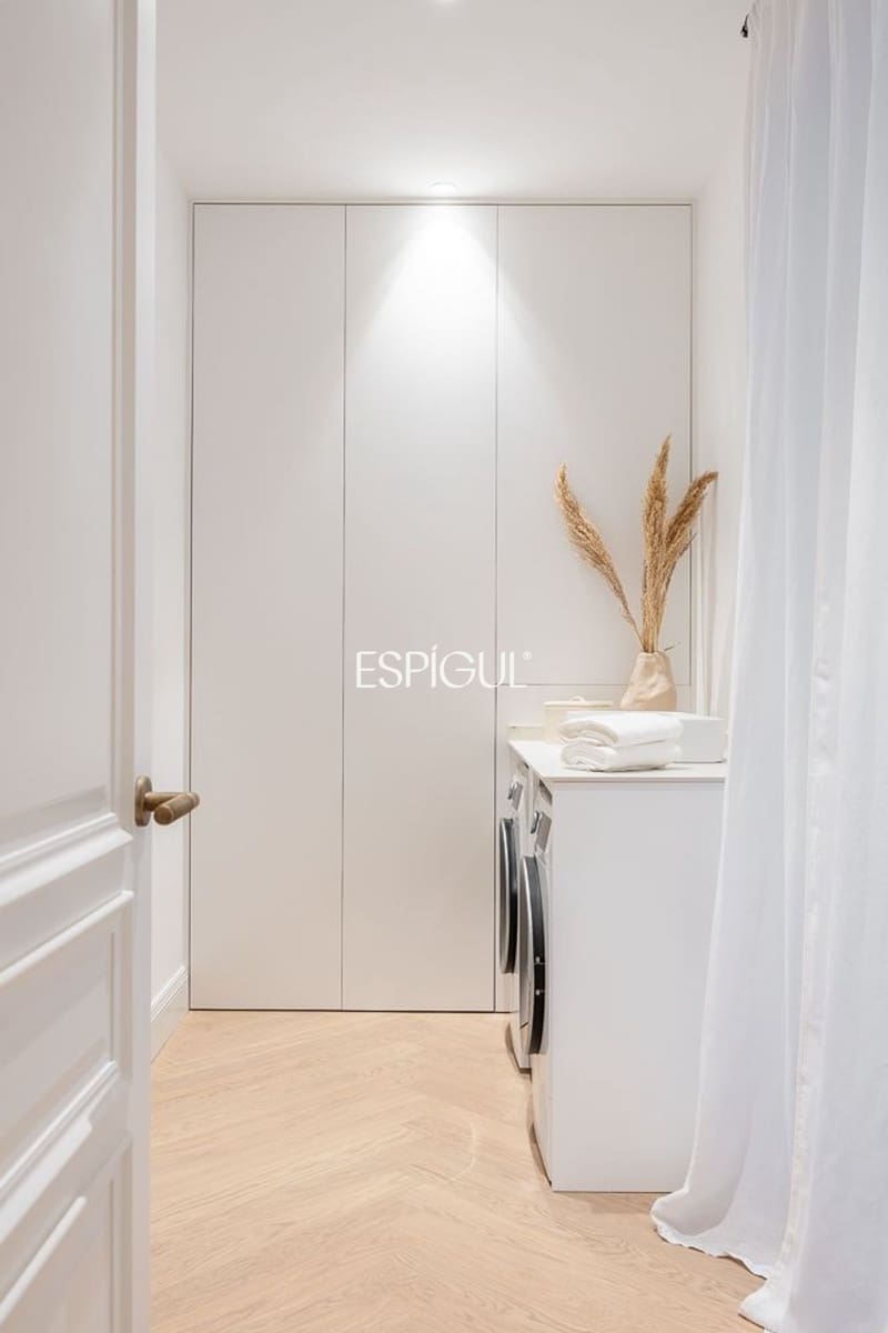 3 slaapkamer Flat te koop in Madrid stad - € 8.100.000 (Ref: 10016269)