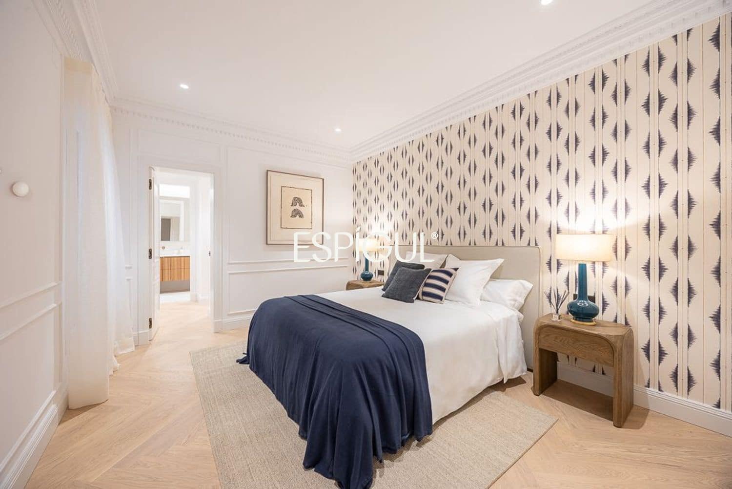 3 slaapkamer Flat te koop in Madrid stad - € 8.100.000 (Ref: 10016269)