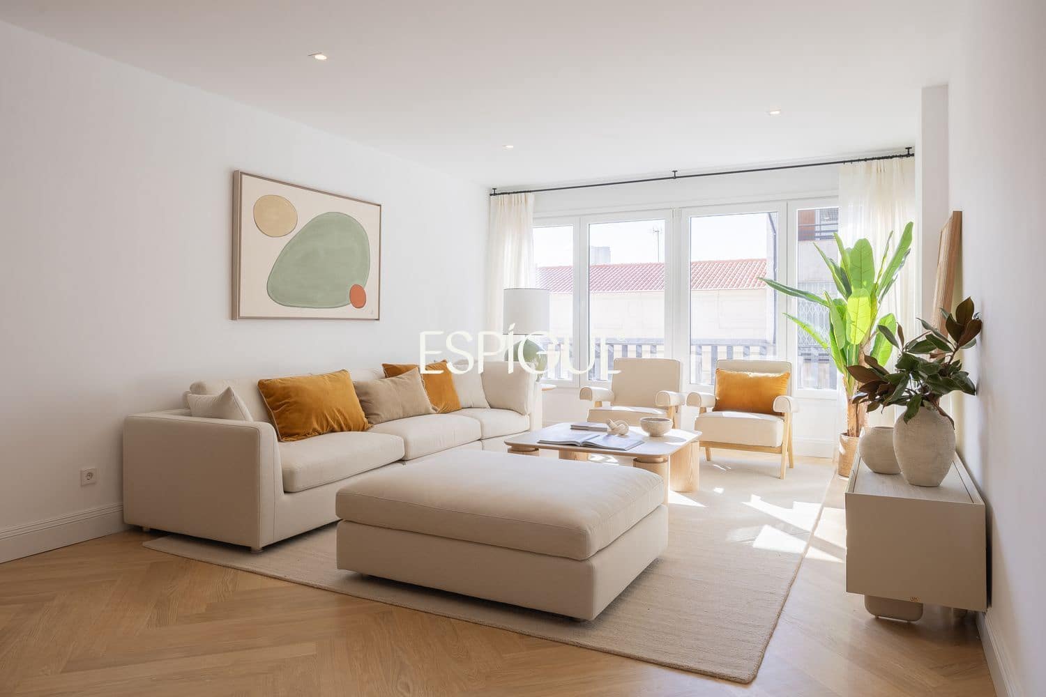 3 bedroom Flat for sale in Madrid city with garage - € 3,200,000 (Ref: 10016270)