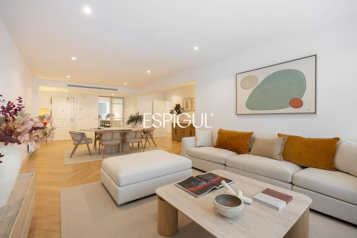 3 bedroom Flat for sale in Madrid city with garage - € 3,200,000 (Ref: 10016270)