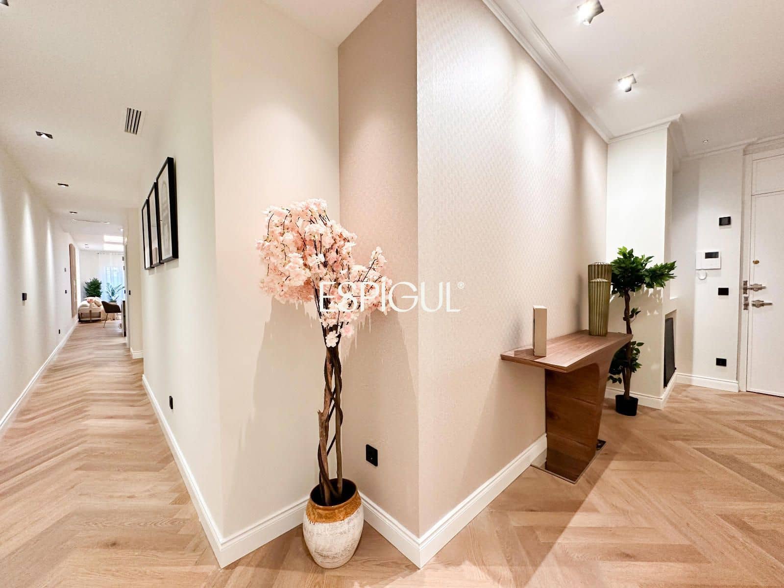 3 quarto Apartamento para venda em Madrid cidade - 1 840 000 € (Ref: 10016271)