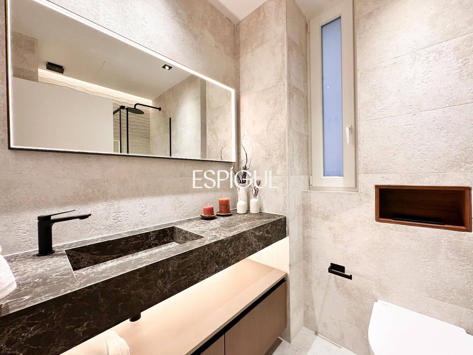 3 quarto Apartamento para venda em Madrid cidade - 1 840 000 € (Ref: 10016271)