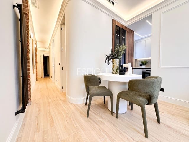 2 bedroom Flat for sale in Goya, Madrid city - € 835,000 (Ref: 10016272)