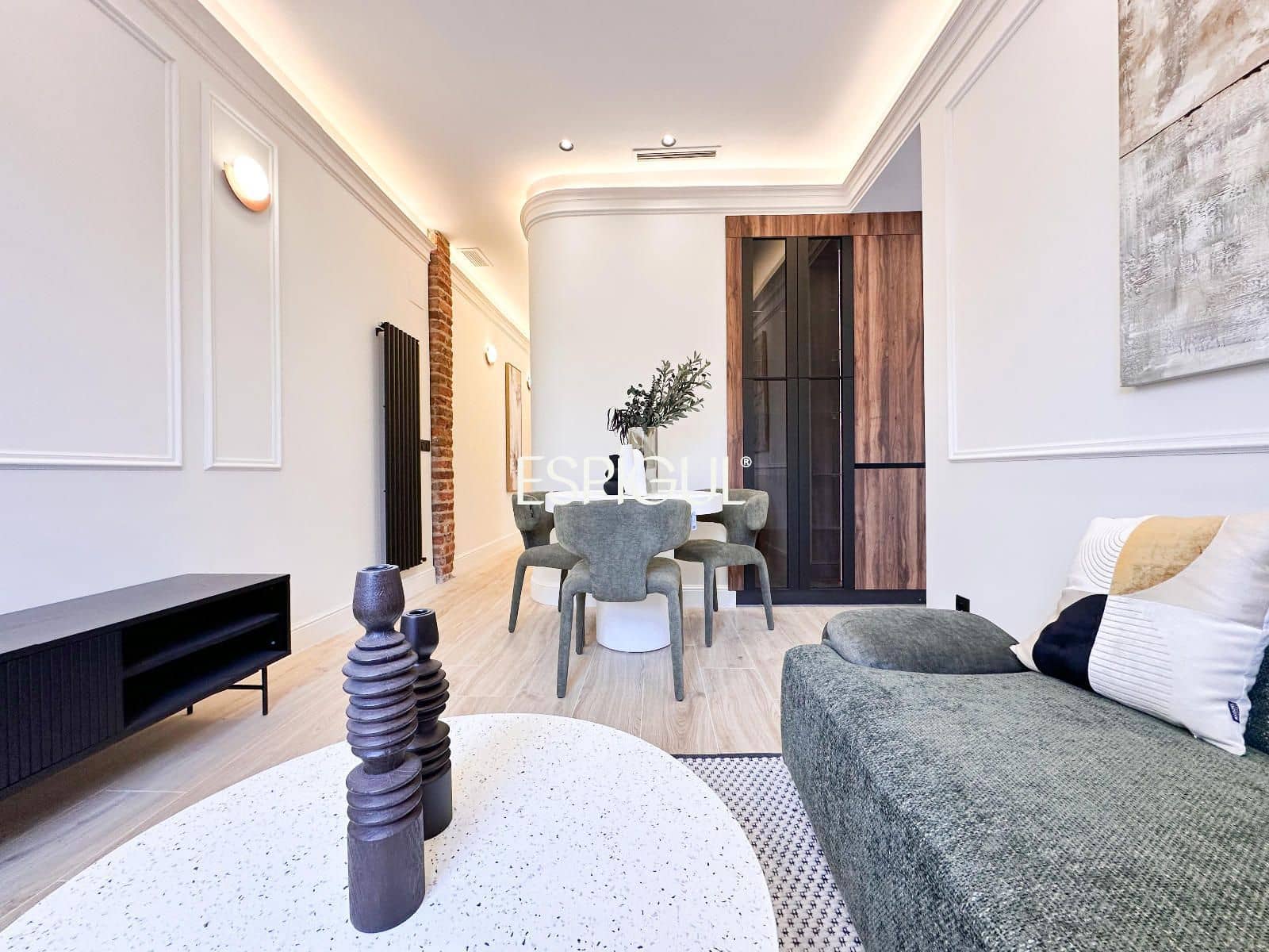 2 bedroom Flat for sale in Madrid city - € 835,000 (Ref: 10016272)
