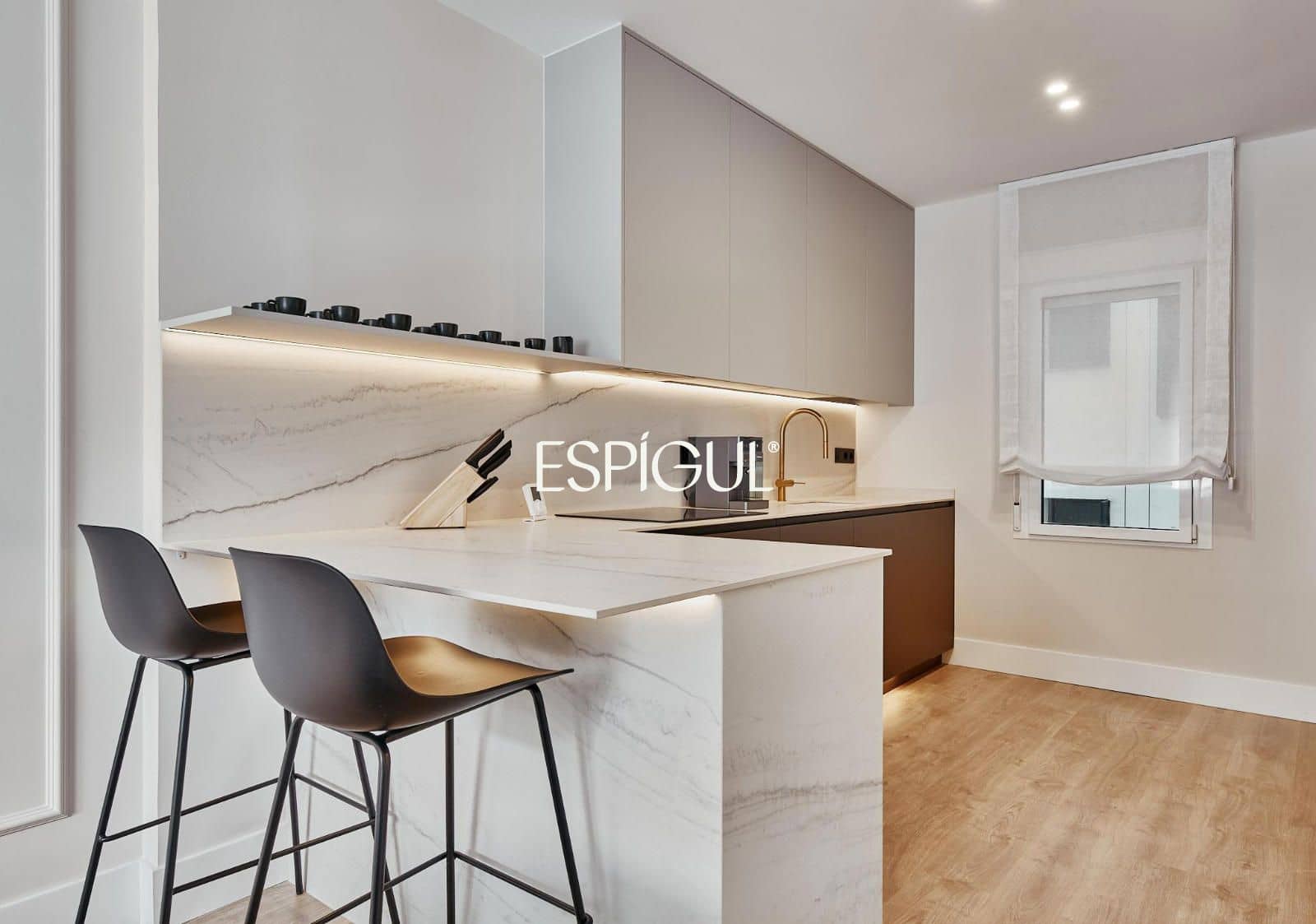 3 makuuhuone Asunto myytävänä paikassa Madrid kaupunki - 1 279 000 € (Ref: 10016273)