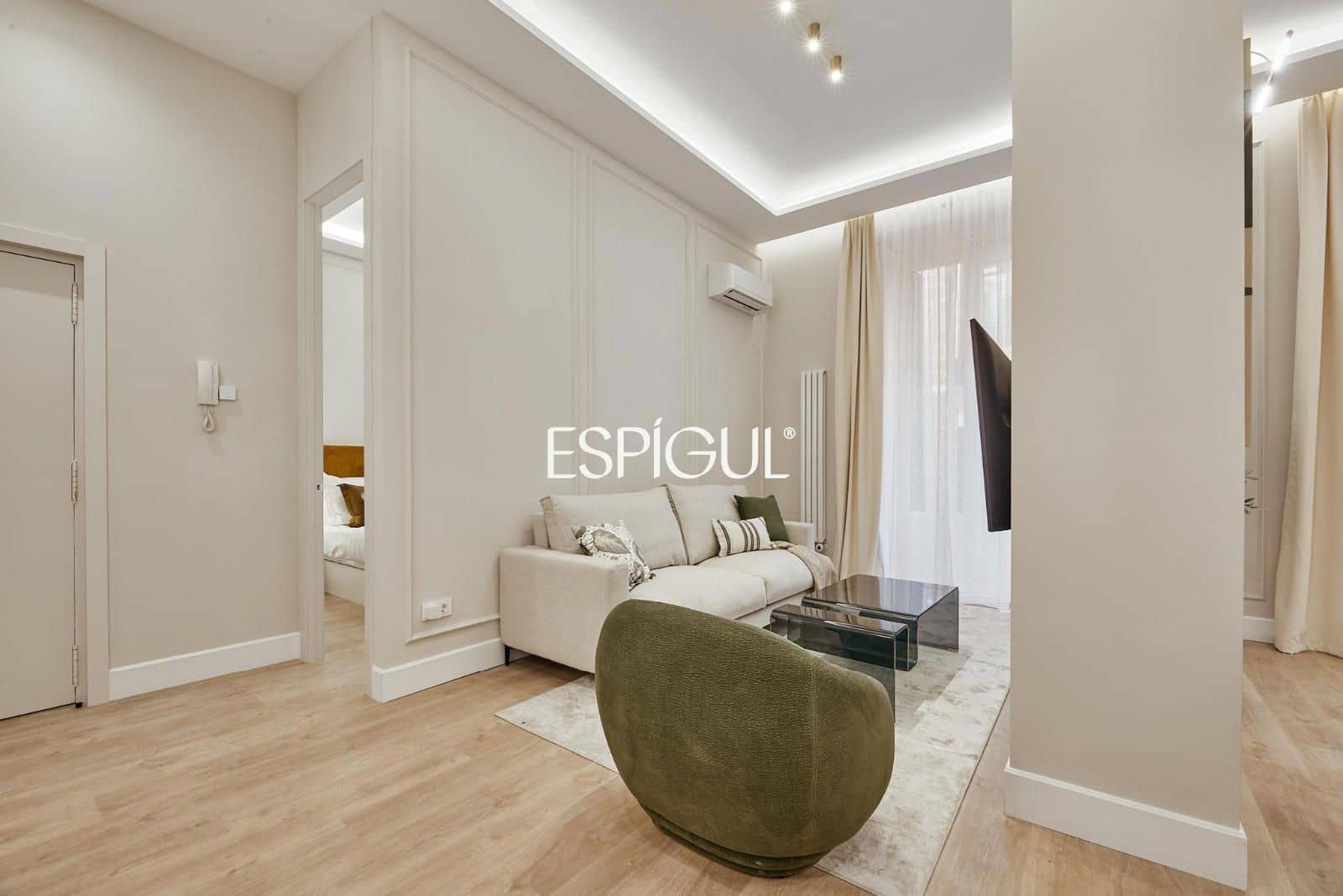 Piso de 3 habitaciones en Madrid ciudad en venta - 1.269.000 € (Ref: 10016274)