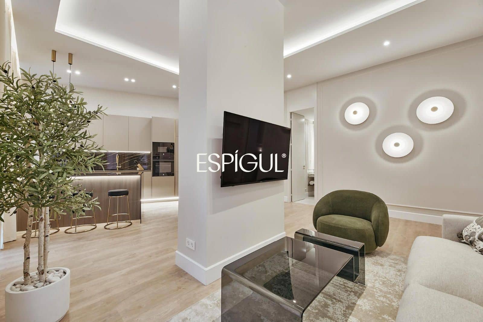 Piso de 3 habitaciones en Madrid ciudad en venta - 1.269.000 € (Ref: 10016274)