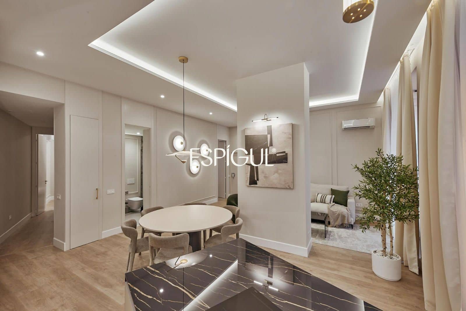 Piso de 3 habitaciones en Madrid ciudad en venta - 1.269.000 € (Ref: 10016274)