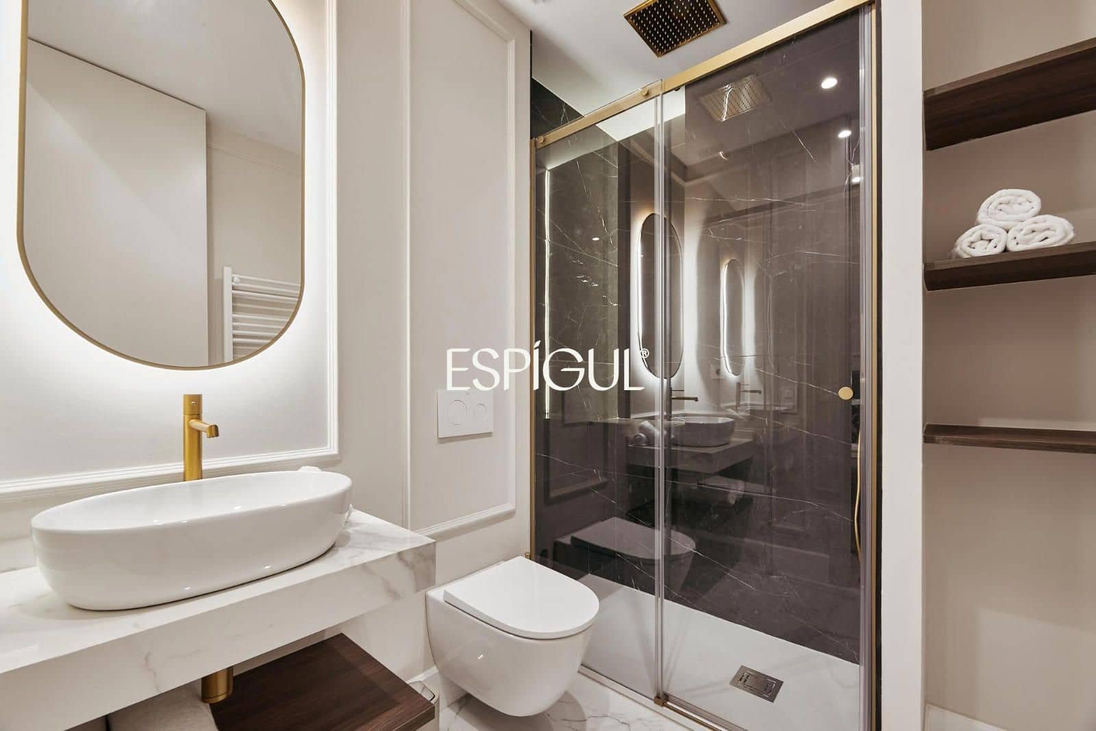 Piso de 3 habitaciones en Madrid ciudad en venta - 1.269.000 € (Ref: 10016274)
