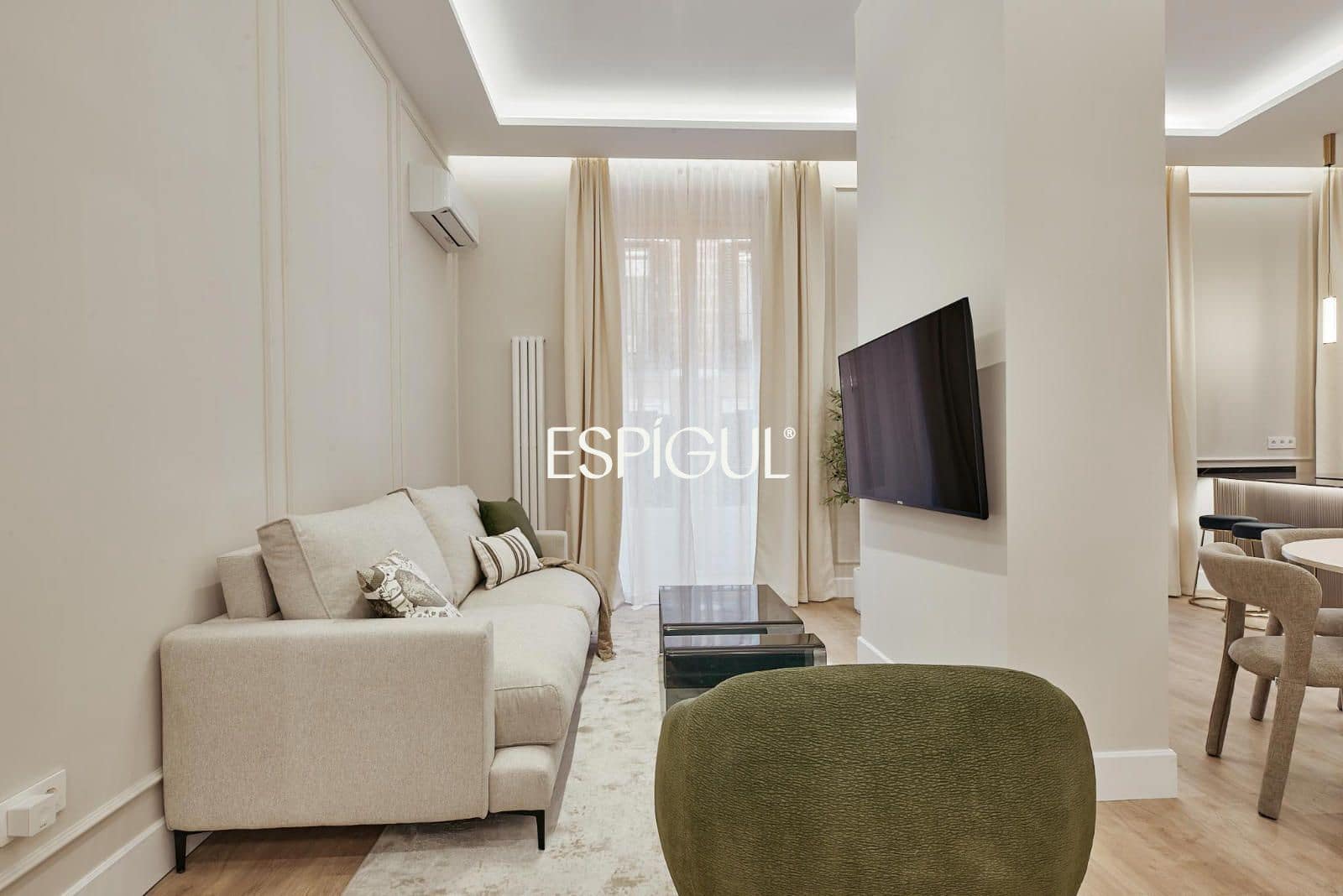 Piso de 3 habitaciones en Madrid ciudad en venta - 1.269.000 € (Ref: 10016274)