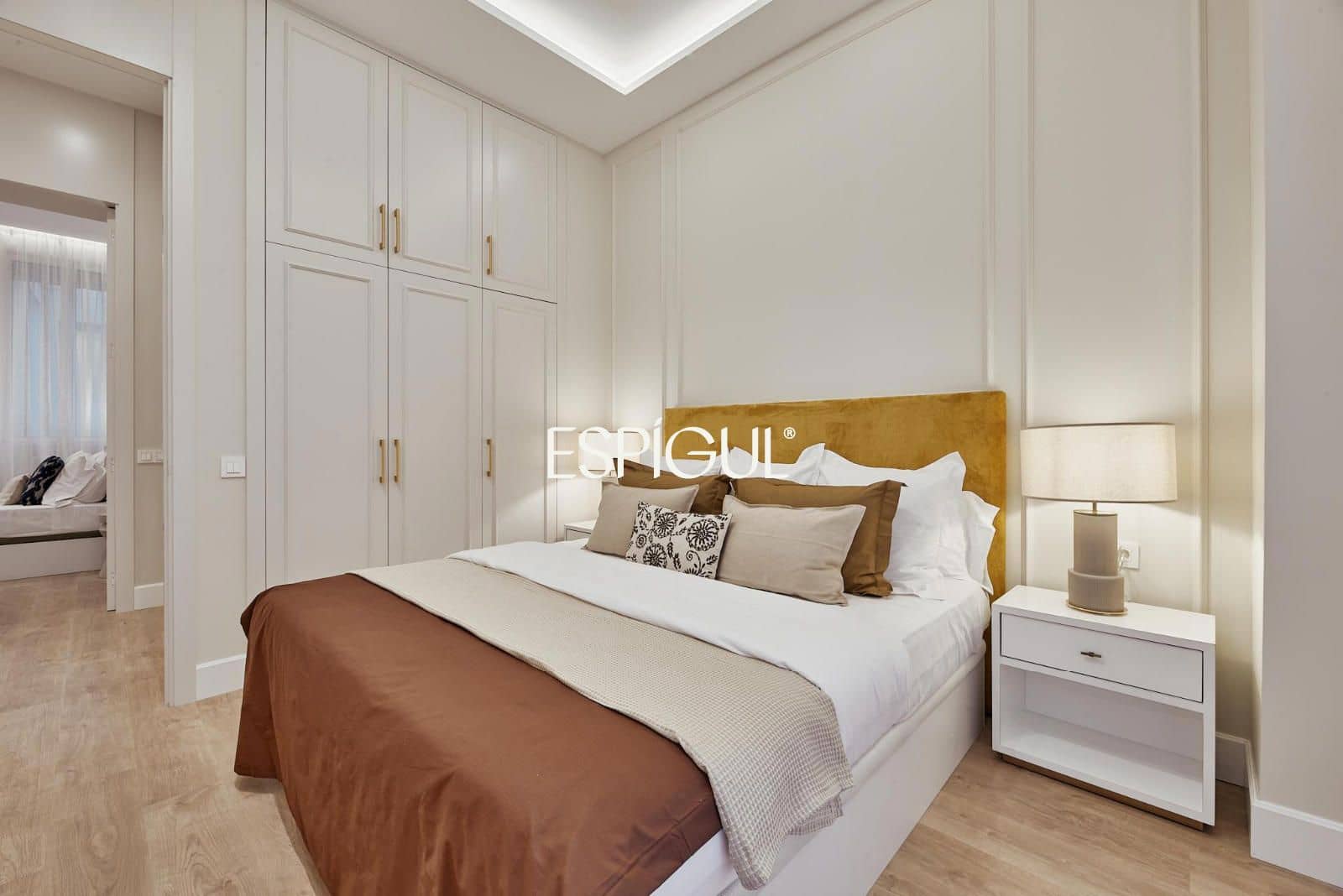 Piso de 3 habitaciones en Madrid ciudad en venta - 1.269.000 € (Ref: 10016274)