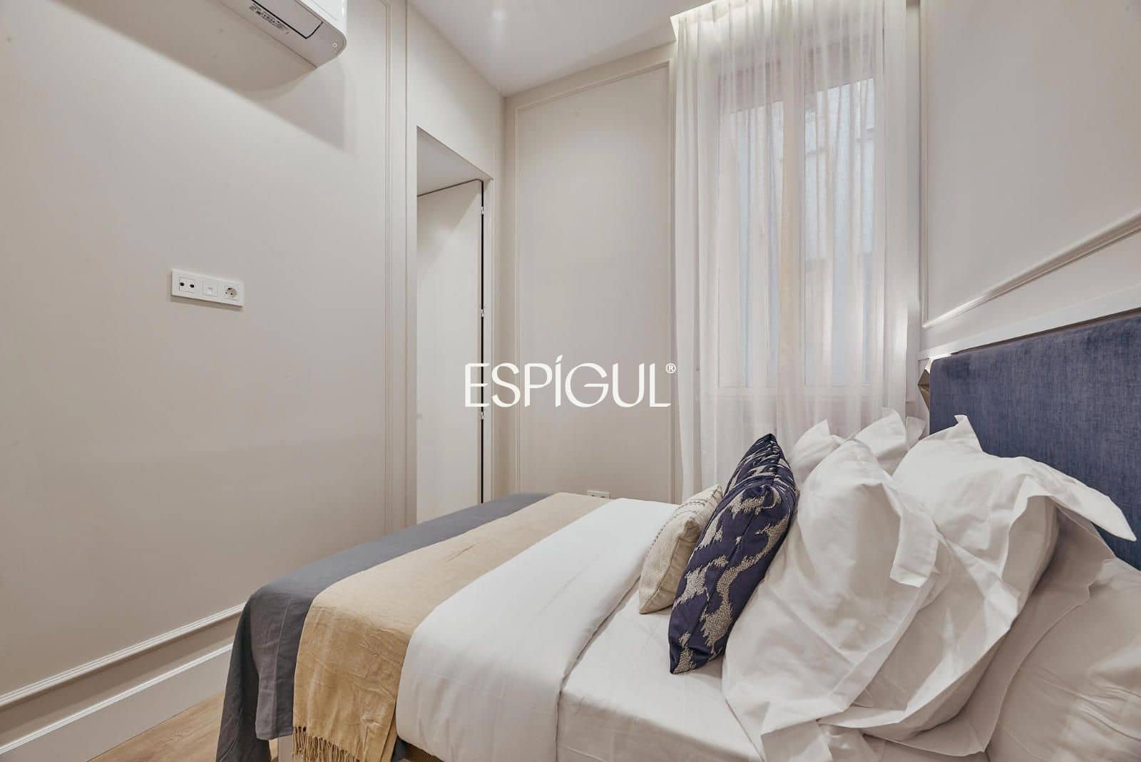 Piso de 3 habitaciones en Madrid ciudad en venta - 1.269.000 € (Ref: 10016274)
