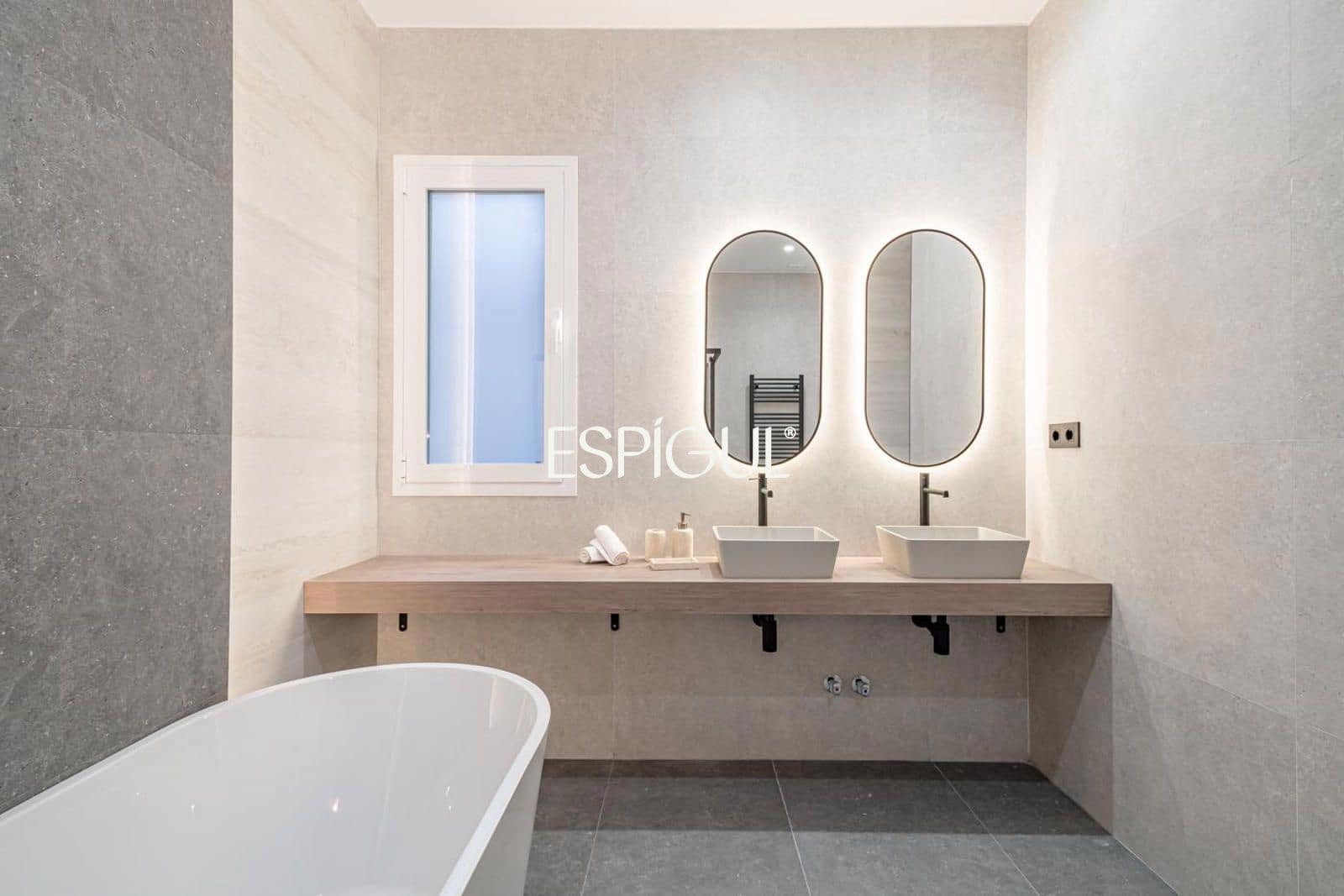3 Zimmer Wohnung zu verkaufen in Madrid Stadt - 919.000 € (Ref: 10016275)