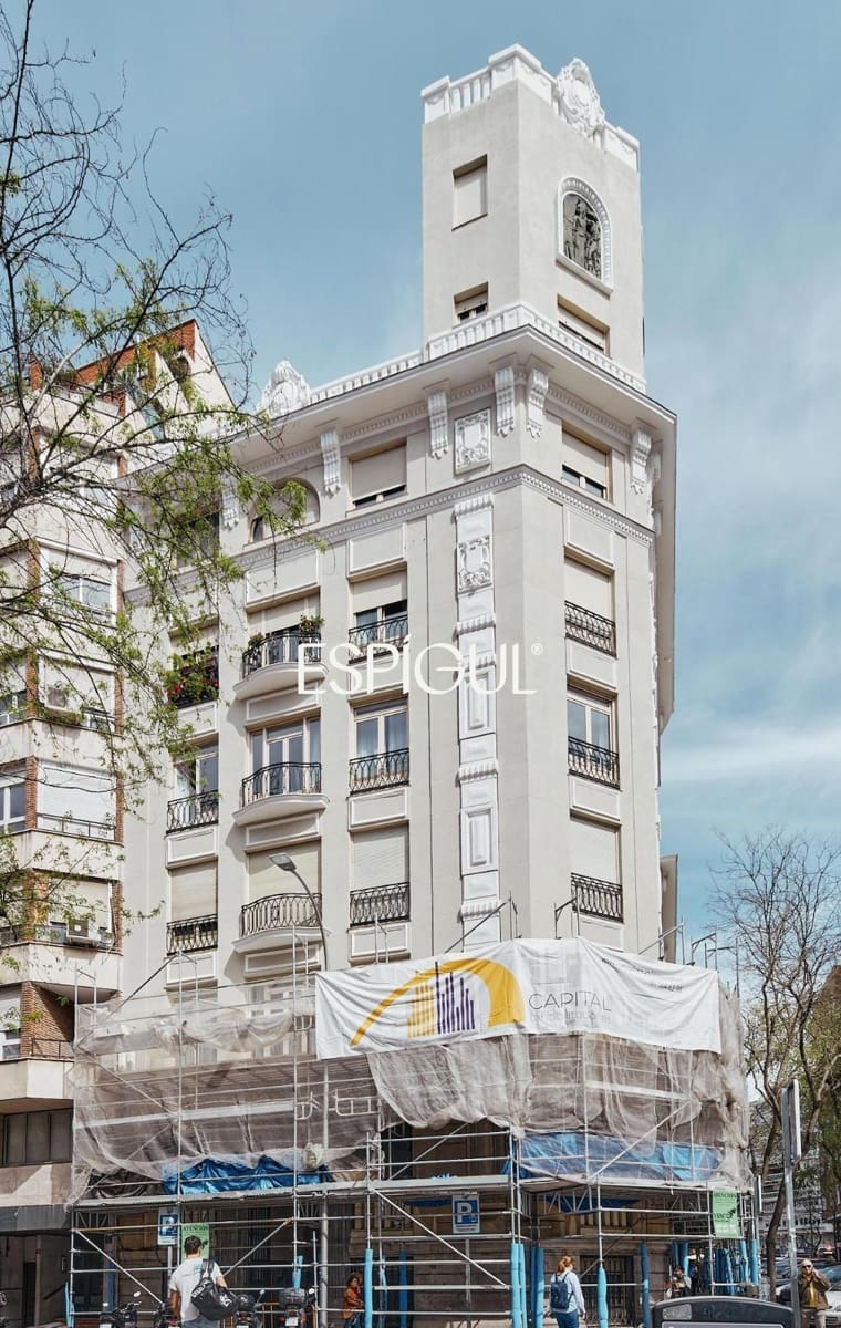 2 bedroom Flat for sale in Madrid city - € 1,609,000 (Ref: 10016276)