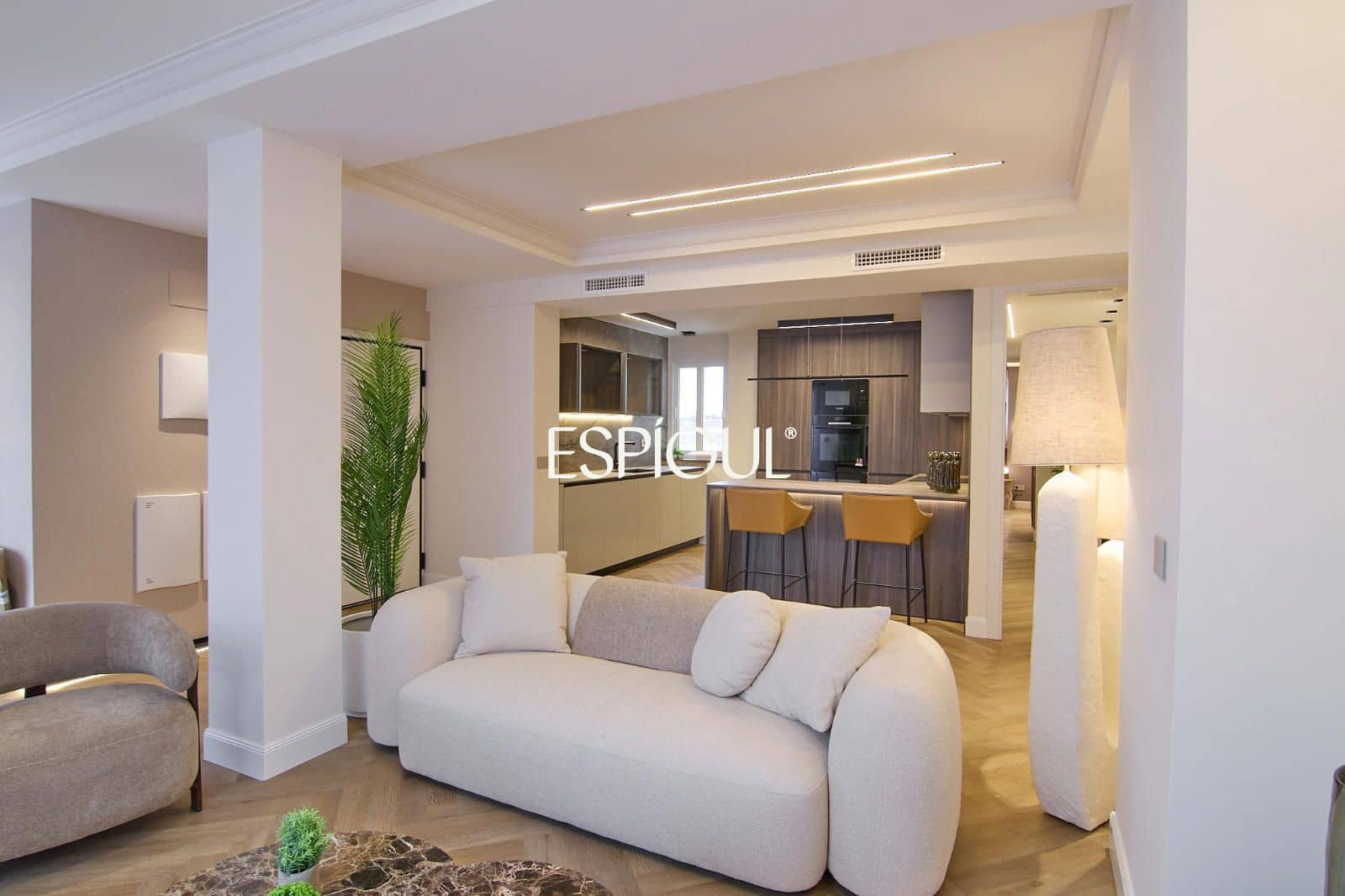 3 bedroom Penthouse for sale in Madrid city - € 2,450,000 (Ref: 10016278)
