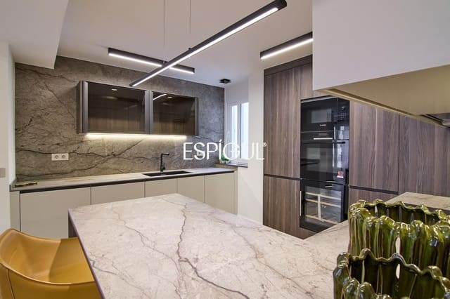 3 bedroom Penthouse for sale in Goya, Madrid city - € 2,450,000 (Ref: 10016278)