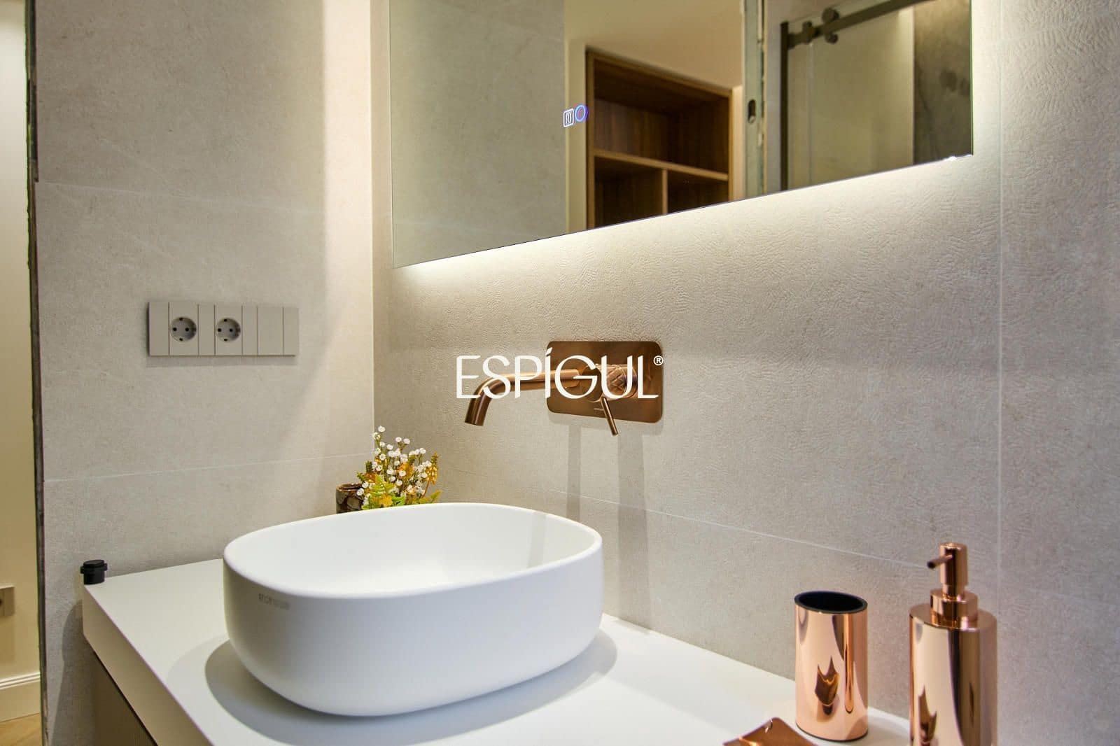 3 bedroom Penthouse for sale in Madrid city - € 2,450,000 (Ref: 10016278)