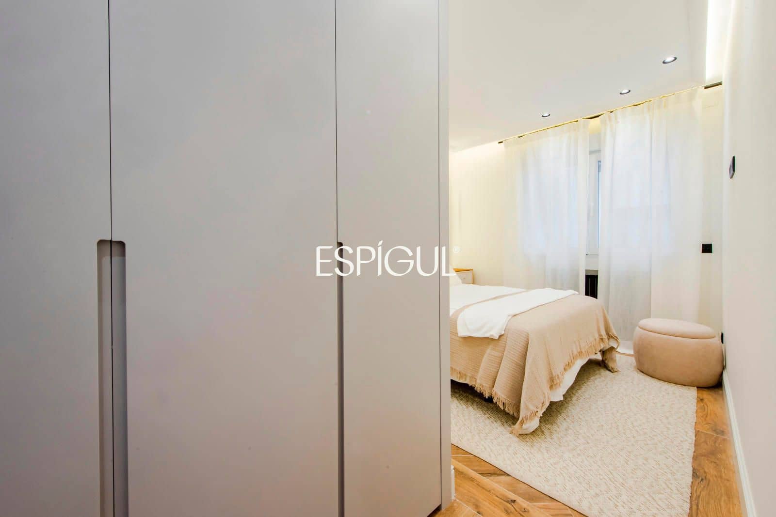 2 bedroom Flat for sale in Madrid city - € 1,225,000 (Ref: 10016279)