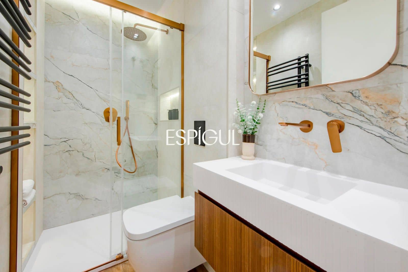 2 bedroom Flat for sale in Madrid city - € 1,225,000 (Ref: 10016279)