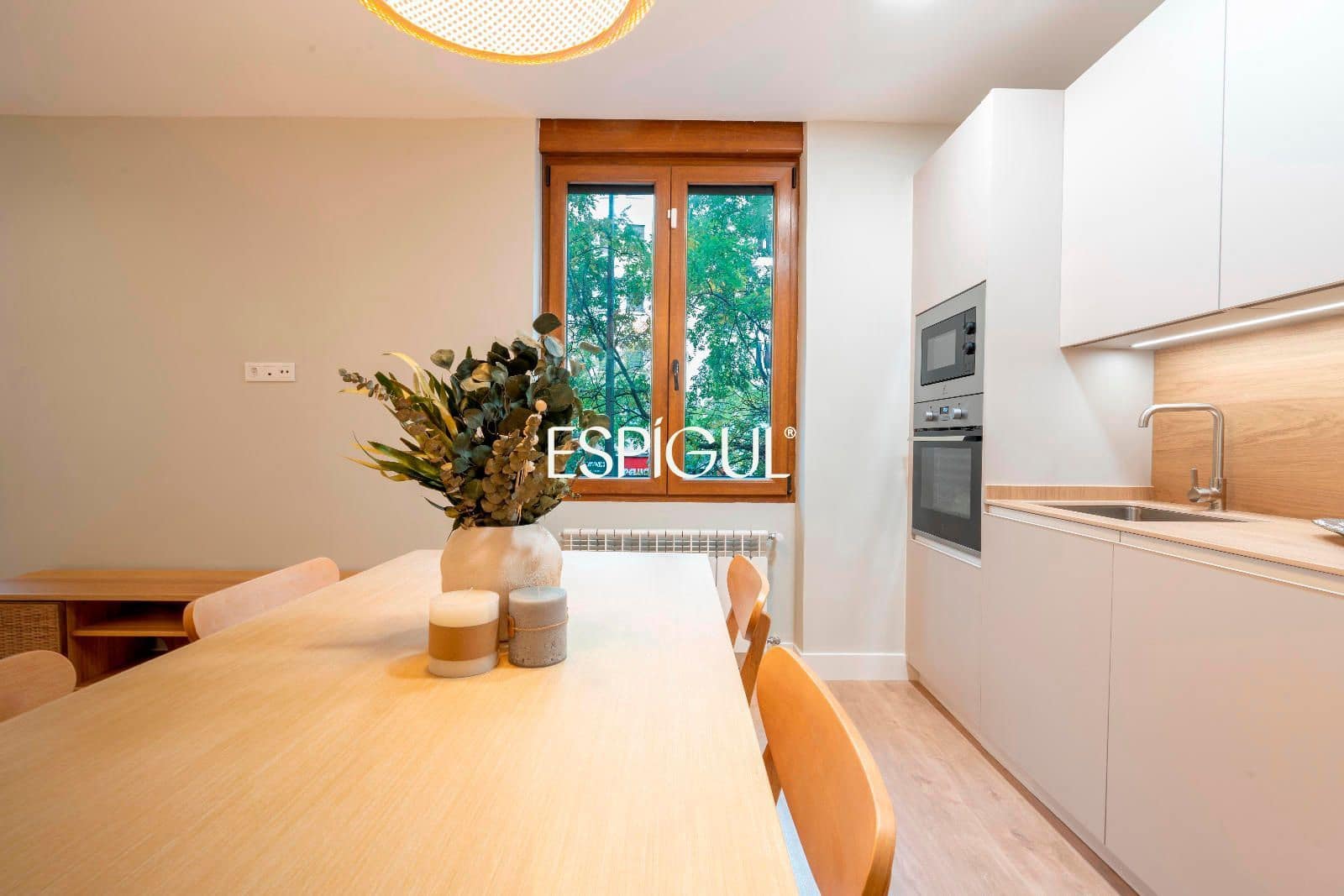 2 bedroom Flat for sale in Madrid city - € 1,175,000 (Ref: 10016281)