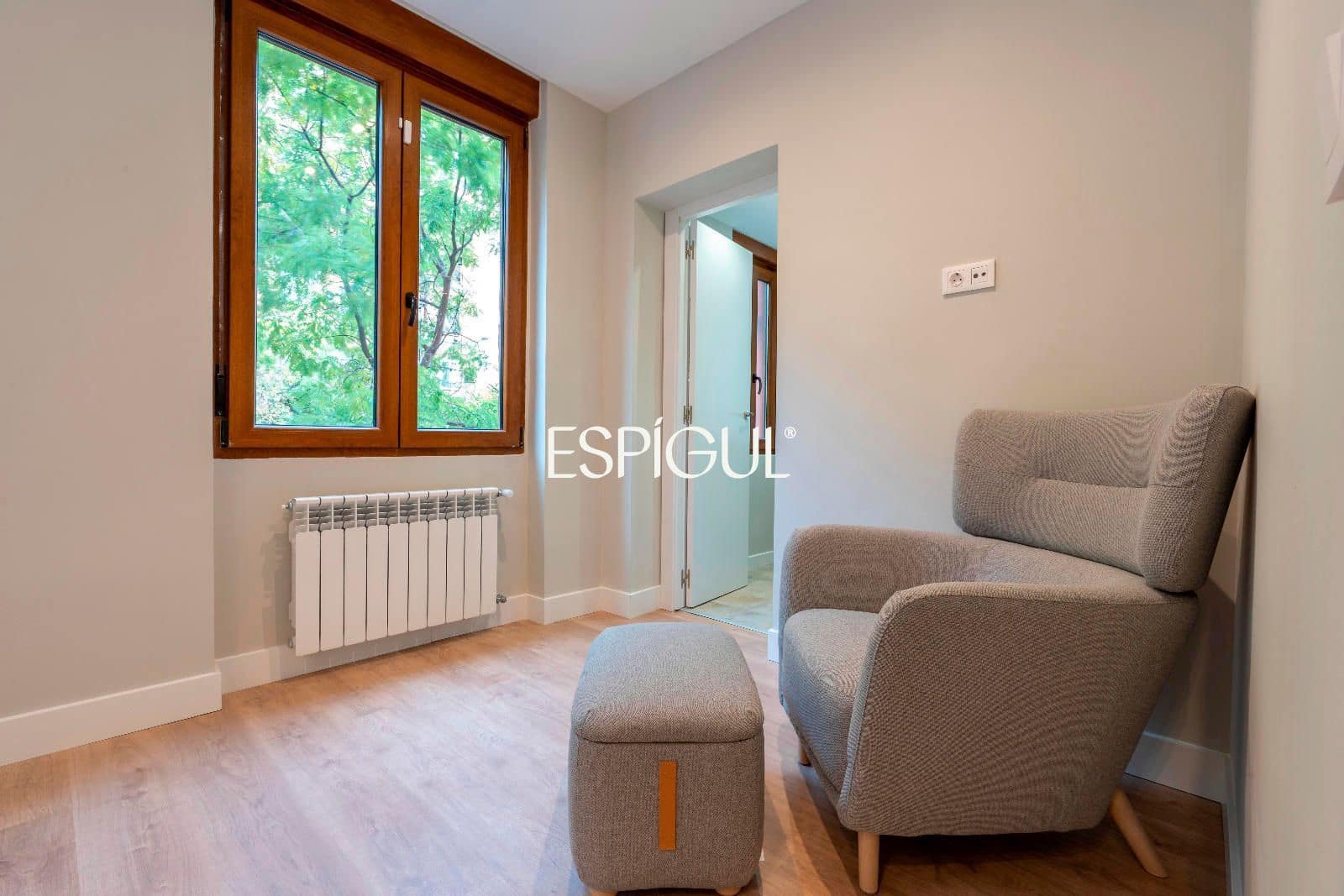 2 bedroom Flat for sale in Madrid city - € 1,175,000 (Ref: 10016281)