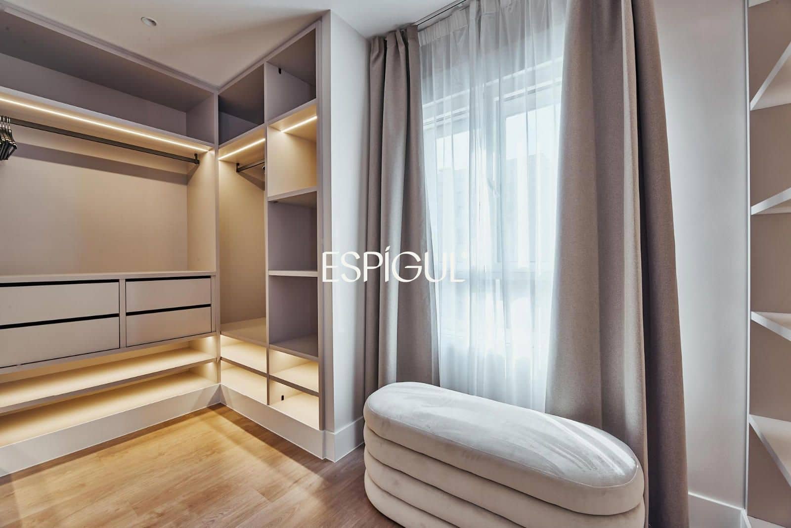 3 slaapkamer Flat te koop in Madrid stad met garage - € 2.409.000 (Ref: 10016283)