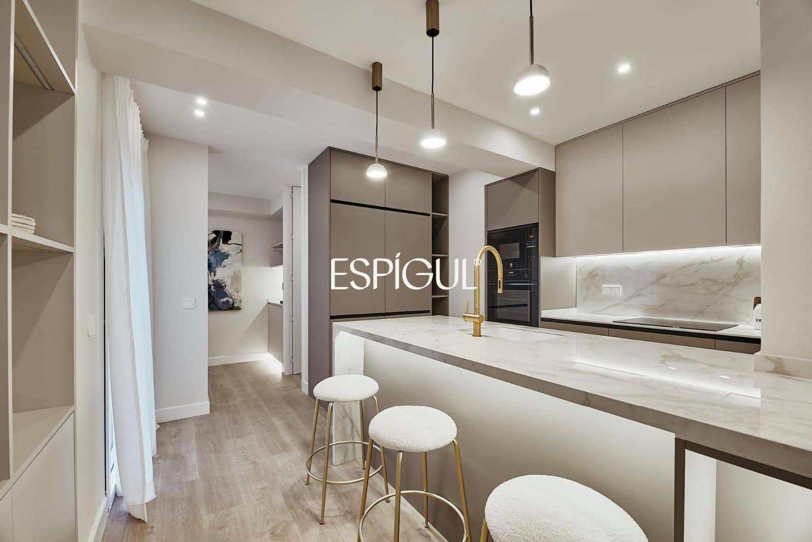 3 bedroom Flat for sale in Madrid city - € 2,009,000 (Ref: 10016286)
