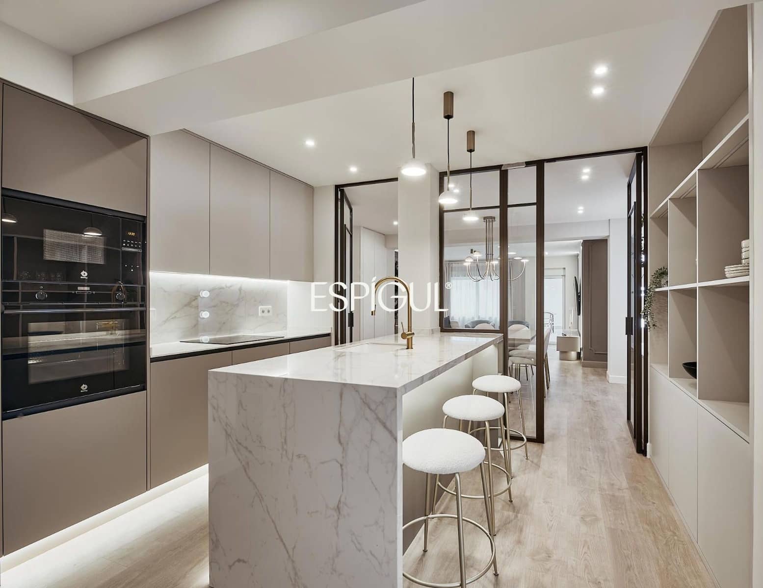 3 bedroom Flat for sale in Madrid city - € 2,009,000 (Ref: 10016286)