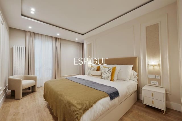 3 slaapkamer Flat te koop in Recoletos, Madrid stad - € 2.309.000 (Ref: 10016289)
