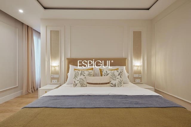 3 slaapkamer Flat te koop in Recoletos, Madrid stad - € 2.309.000 (Ref: 10016289)