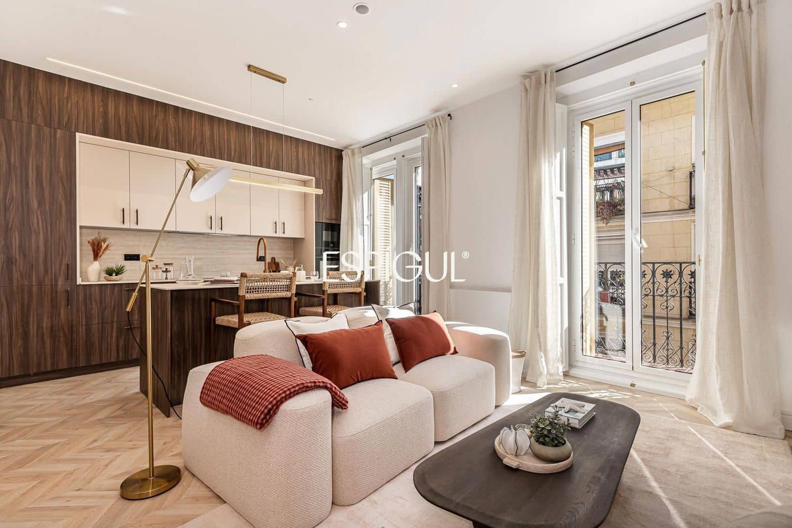 3 bedroom Flat for sale in Madrid city with garage - € 1,270,000 (Ref: 10016290)