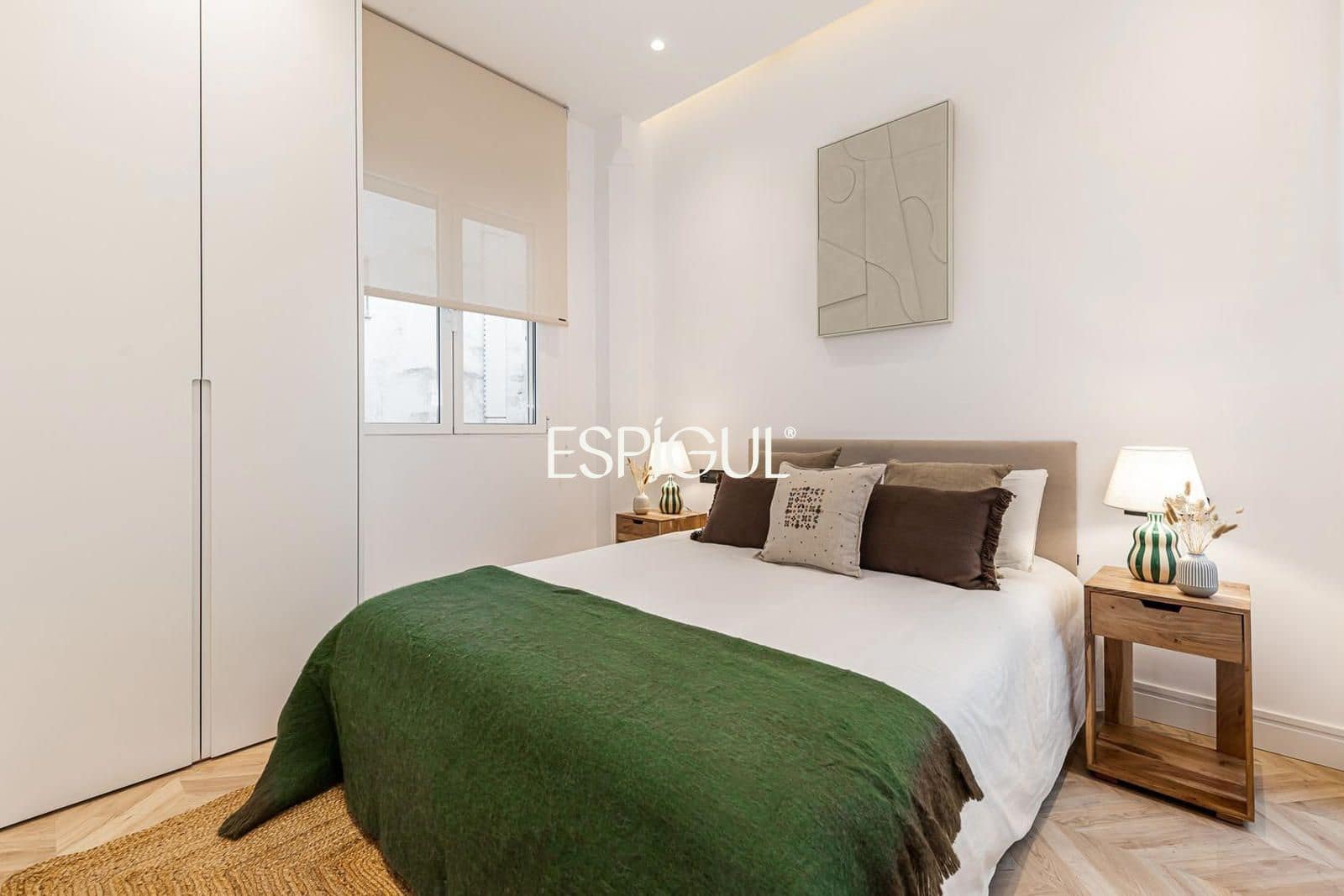 3 bedroom Flat for sale in Madrid city with garage - € 1,270,000 (Ref: 10016290)
